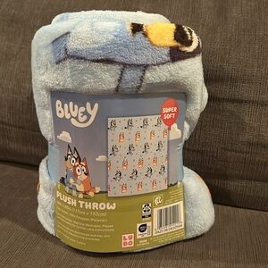 BLUEY Plush Throw super soft 46“x60“ NEW